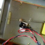 Die Kippmechanik mit dem Hauptschalter entfiel.