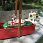Die Einsetzhilfe, denn der Wasserspiegel ist weit unten.