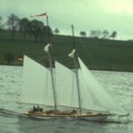 Das Schiff durchschneidet...