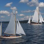 Die erste Begegnug: Baujahr 2010 trifft auf Baujahr 1905. (NM)
